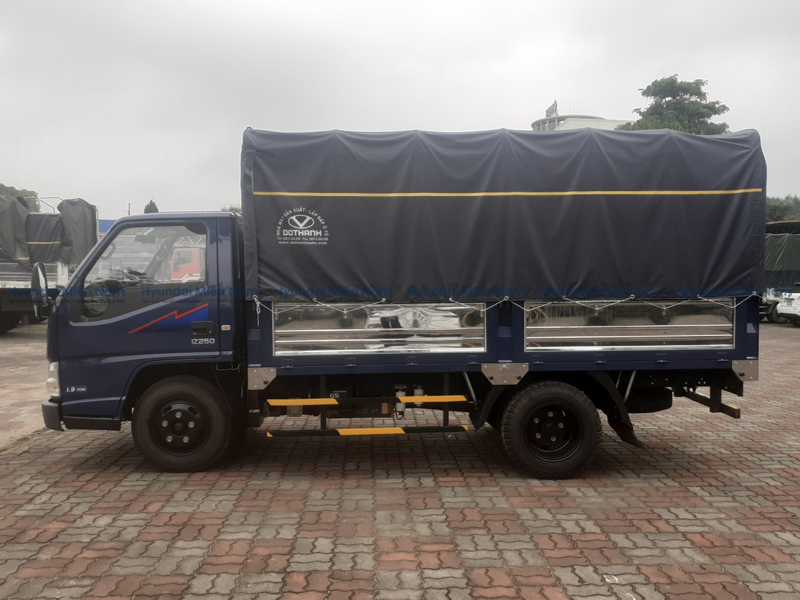 Dothanh Iz250 Thùng Mui Bat (1)