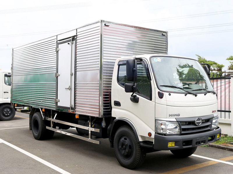 Hino Xzu352l (4)