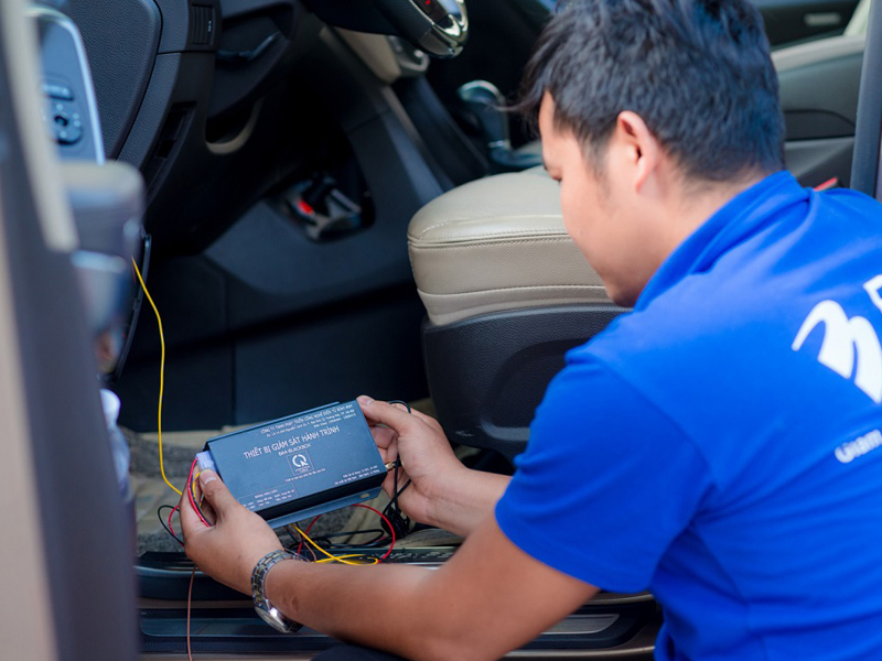 Hộp đen ô Tô (4)