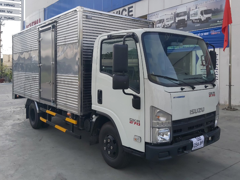 Isuzu Qkr 270 (1)