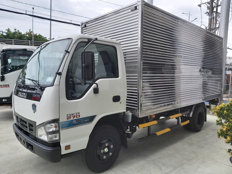 Isuzu Qkr 270 (3)