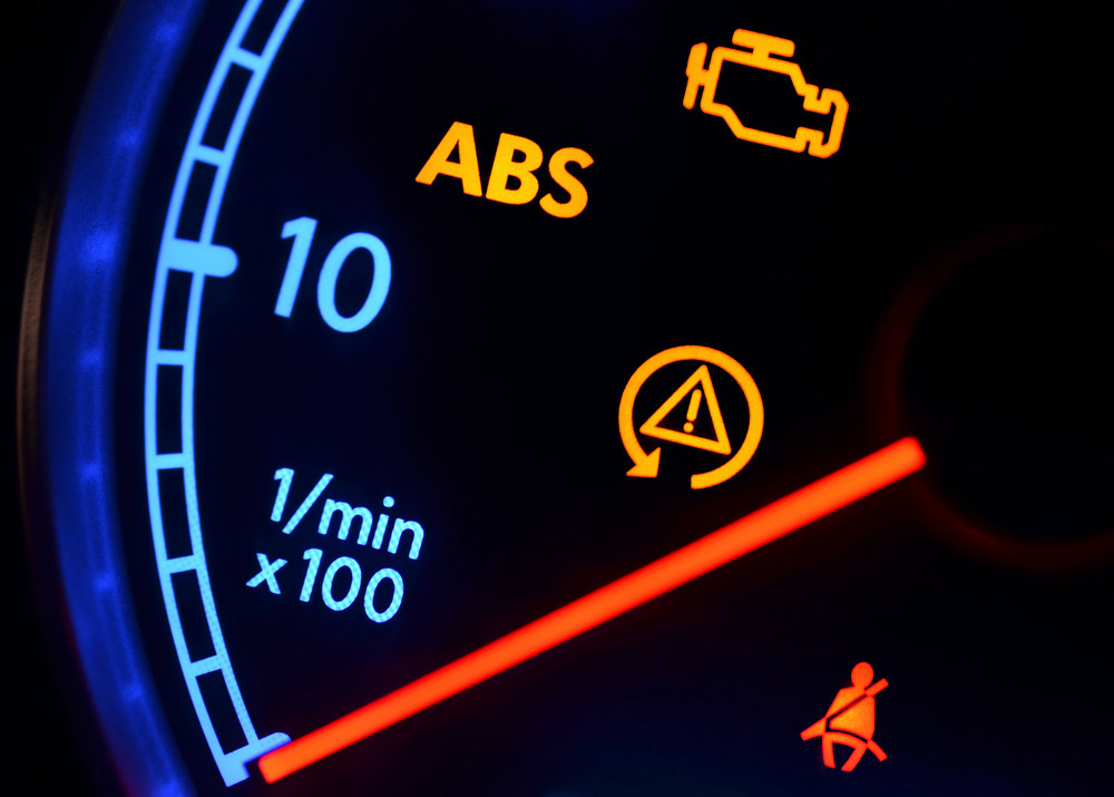 Những Nguyên Nhân Lỗi Cá Vàng Khiến đèn Check Engine Bật Sáng