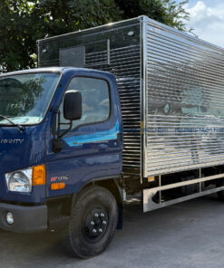 Xe tải Hyundai New Mighty W11XL thùng kín inox 7 tấn thùng dài 6m3