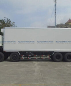 Xe đông Lạnh 4 Chân Hyundai Hd320 19 Tấn Thùng Dài 12m2 (1)