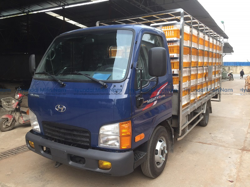Xe Tải Hyundai Mighty N250sl Thùng Chở Gia Cầm (1)