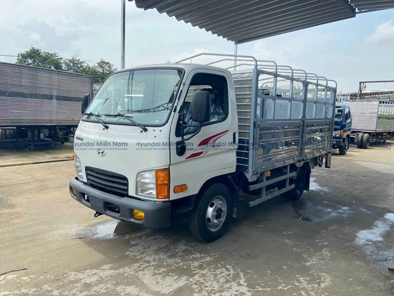 Xe Tải Hyundai Mighty N250sl Thùng Mui Bạt Bửng Nâng (4)