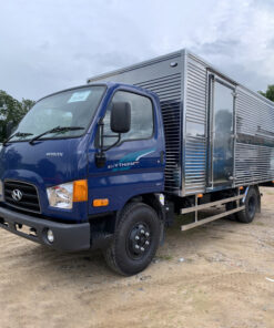 Xe tải Hyundai New Mighty W11S thùng kín inox 7 tấn thùng dài 4m9