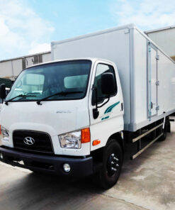 Xe tải Hyundai New Mighty W11XL thùng kín composite 7 tấn thùng dài 6m3