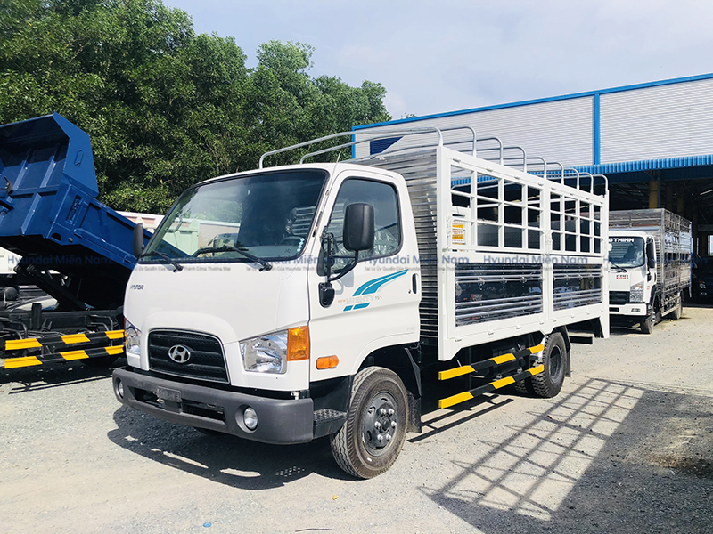 Xe Tải Hyundai New Mighty 75s Thùng Mui Bạt Bửng Nâng 3.5 Tấn Thùng Dài 4m5 (3)