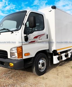 Xe Tải Hyundai New Mighty N250 Thùng Kín Composite 2.5 Tấn Thùng Dài 3m6 (1)