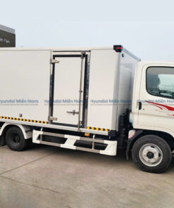 Xe Tải Hyundai New Mighty N250sl Thùng Kín Composite 2.5 Tấn Thùng Dài 4m3 (2)