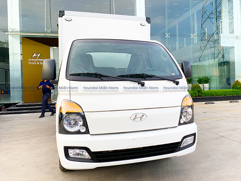 So sánh xe tải New Porter 150 và Veam VT158 TK