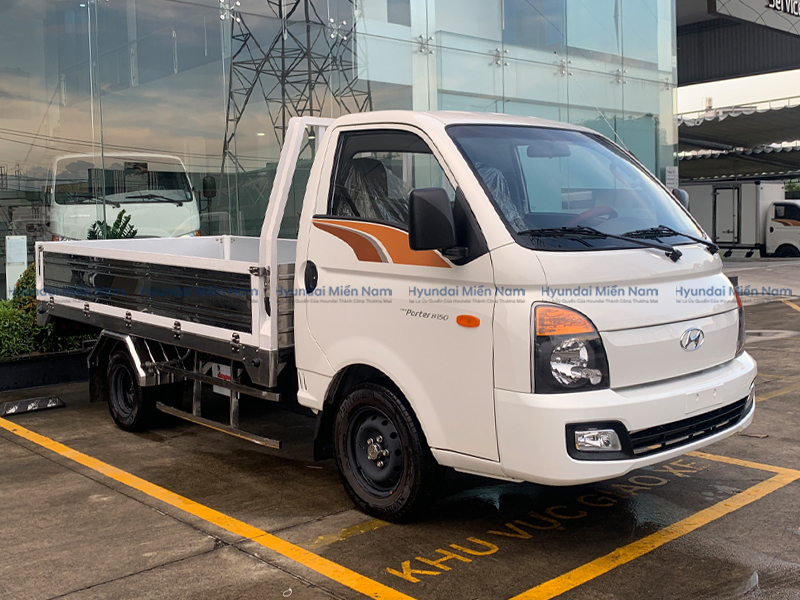 Xe Tải Hyundai New Porter H150 Thùng Lửng 1.5 Tấn Thùng Dài 3m1 (10)
