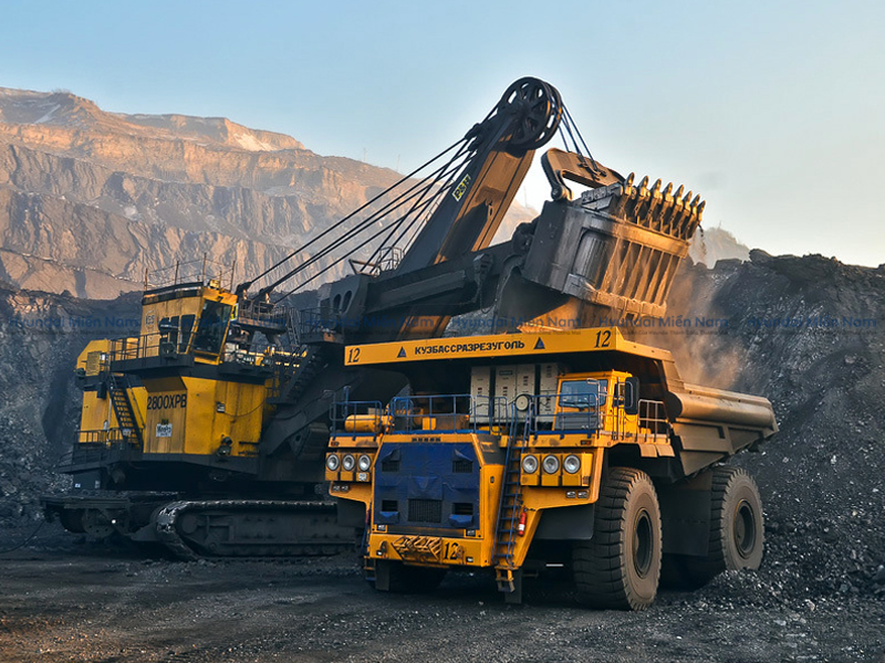 Xe Tải Hạng Nặng (5)