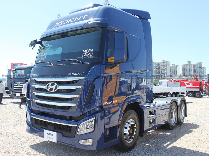 Đầu Kéo Hyundai Xcient (1)