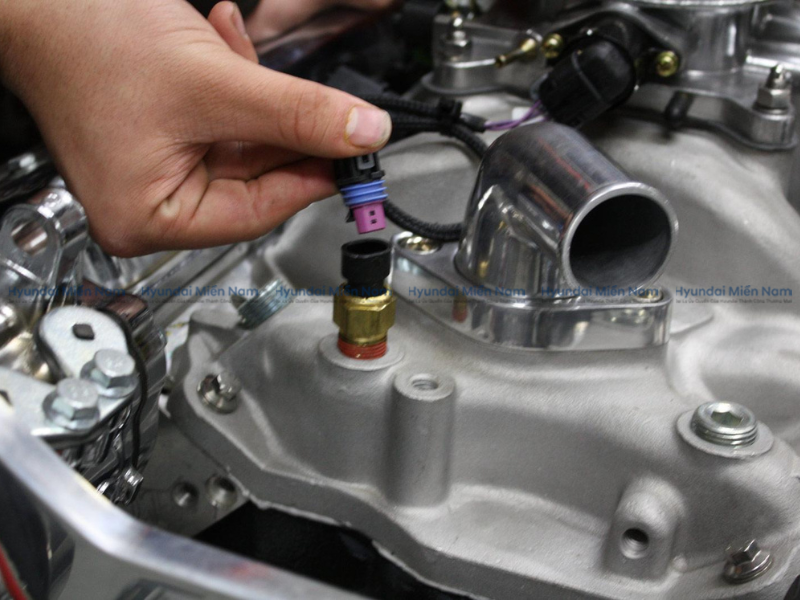 Cảm Biến Nhiệt độ Nước Làm Mát 2