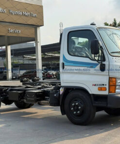 Hyundai Mighty N650L 8